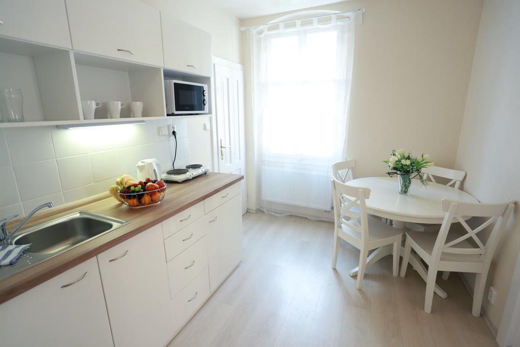 פראג Apartments Pushkin חדר תמונה