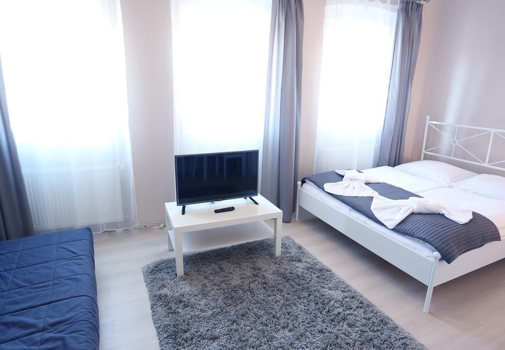 פראג Apartments Pushkin חדר תמונה