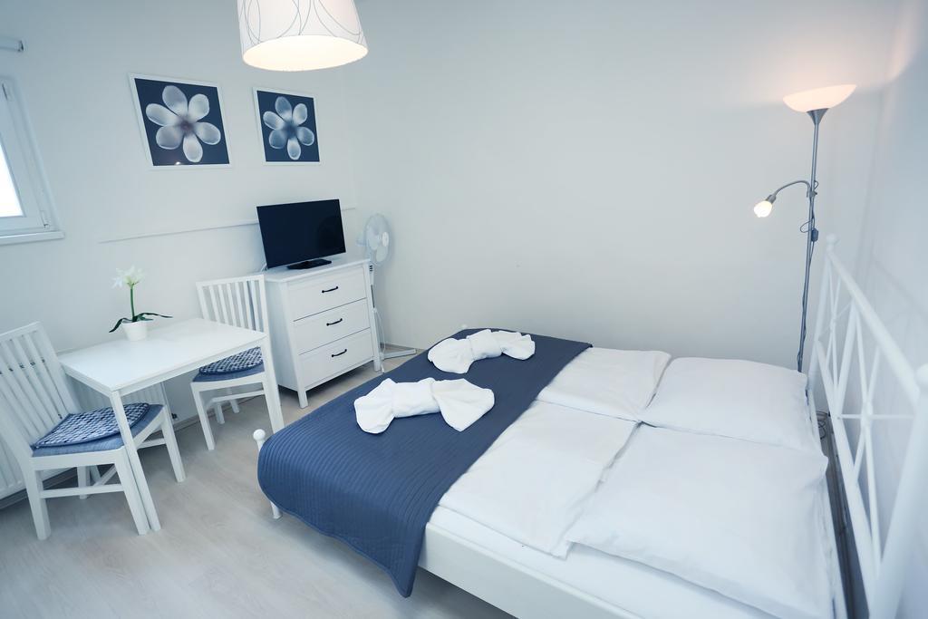 פראג Apartments Pushkin חדר תמונה