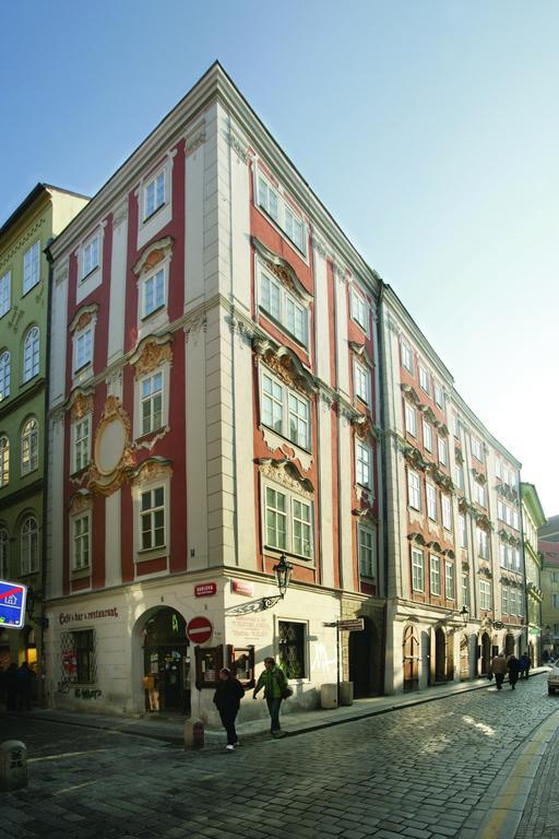 פראג Apartments Pushkin מראה חיצוני תמונה